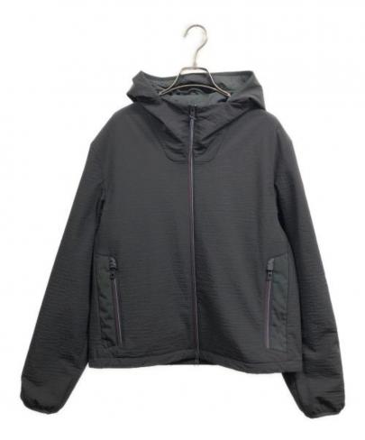 「ラグジュアリーブランドのMONCLER 」