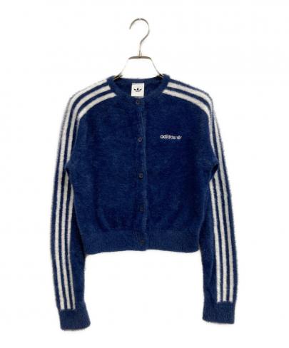 「スポーツブランドのadidas 」