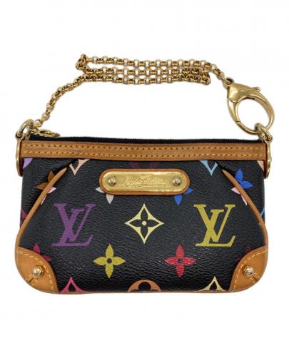 「ラグジュアリーブランドのLOUIS VUITTON 」