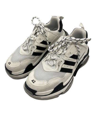 「スニーカーのBALENCIAGA × adidas 」