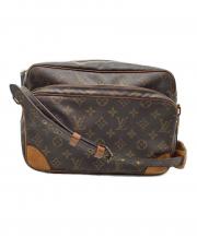 「ラグジュアリーブランドのLOUIS VUITTON 」