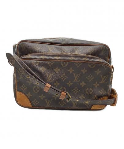 「ラグジュアリーブランドのLOUIS VUITTON 」