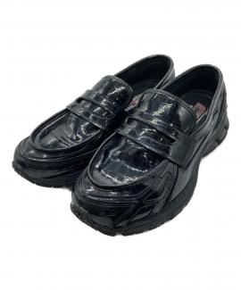 「スニーカーのNEW BALANCE 」