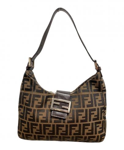 「ラグジュアリーブランドのFENDI 」