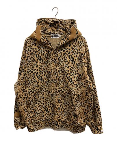 「ストリートブランドのA BATHING APE 」
