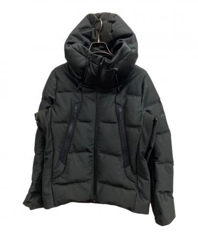 「アウトドアブランドのDESCENTE 」
