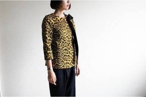 レディースのジャケット