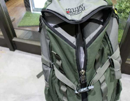 小物のバックパック