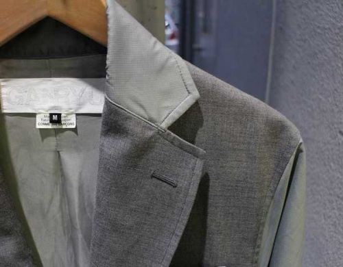 メンズのトップス