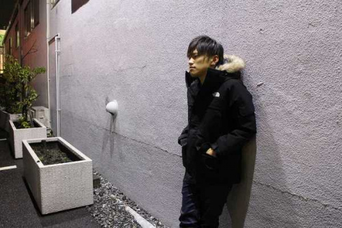 メンズのトップス