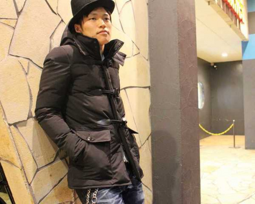 メンズのトップス