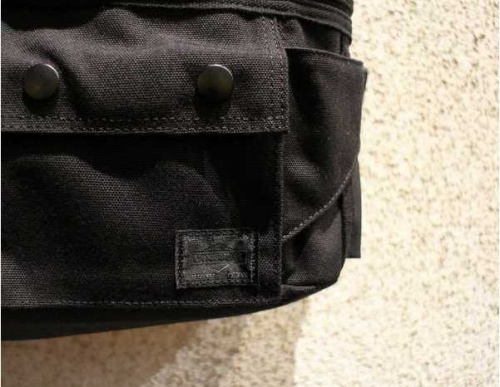 デイパックのウエストバッグ