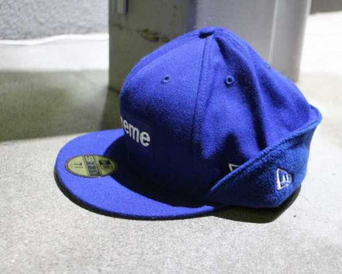 ストリートのシュプリーム