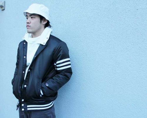 メンズのトップス