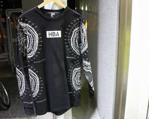 トップスのカットソー