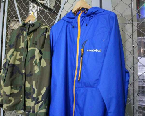 メンズのトップス