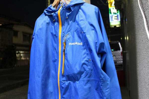 ジャケットのアウトドア