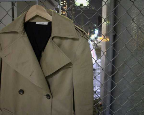 CELINEのトレンチ