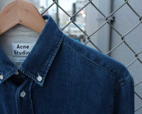 Acneのデザイナーズ