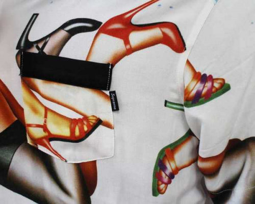 半袖シャツのアロハシャツ