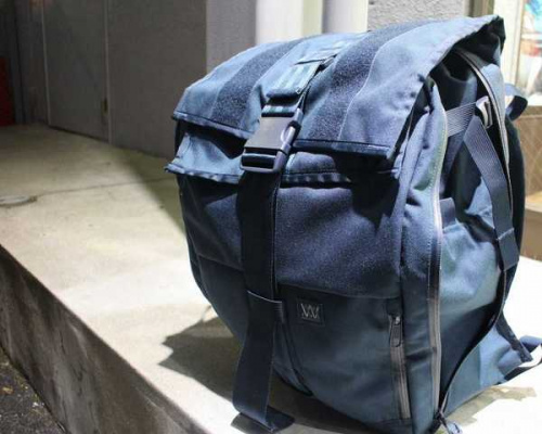 バックのバックパック