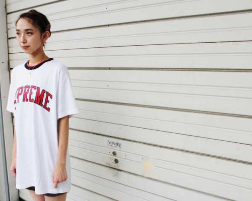 SUPREMEのシュプリーム