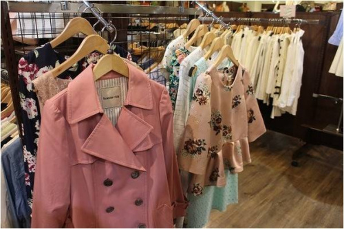 トレンチコート