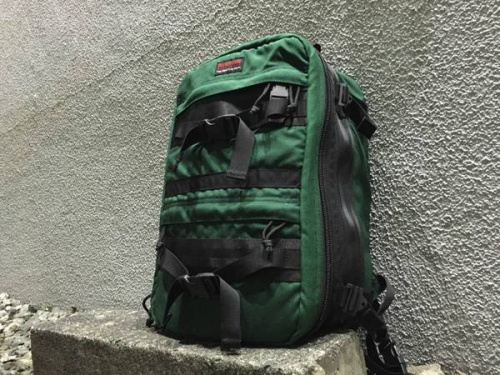 ブリーフィングのBRIEFING