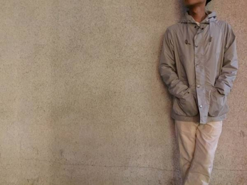 Babourのバブアー