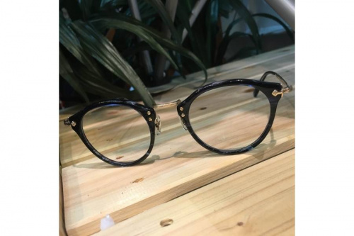 OLIVER PEOPLESの限定