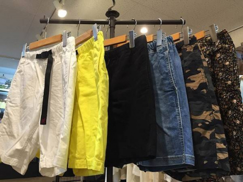 ショーツのGRAMICCI