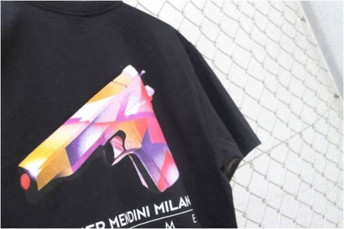 メンズのトップス