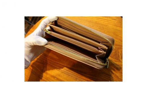 メトロポリス(METROPOLIS)のバッグ・財布