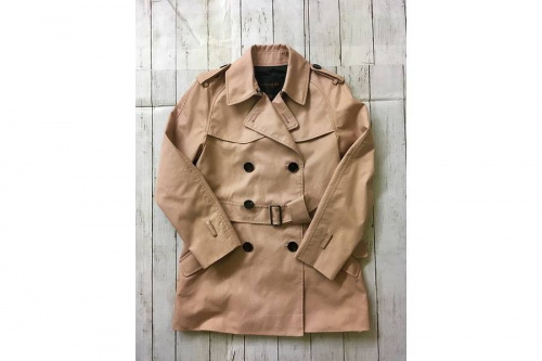 トレンチコートの着こなし