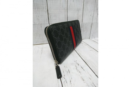財布のGUCCI
