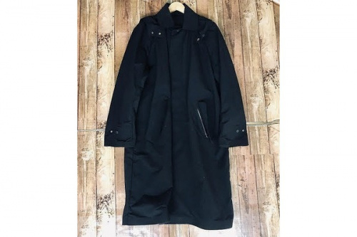 アウトドアブランドのDESCENTE PAUSE