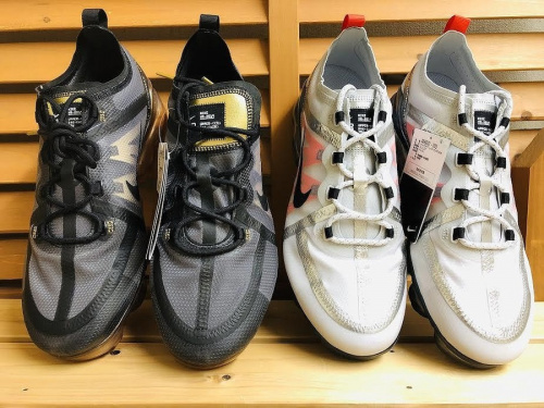 NIKE AIR VAPORMAX 2019のメンズ