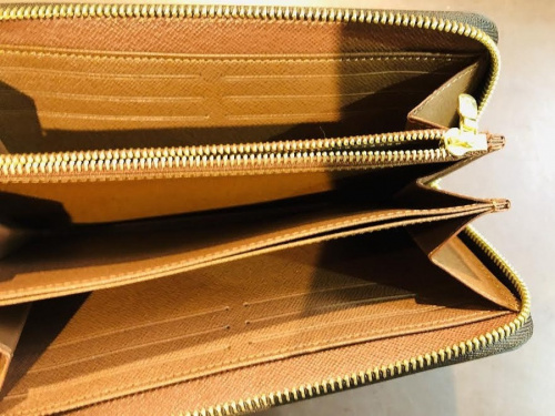 ルイ･ヴィトンのジッピーウォレット