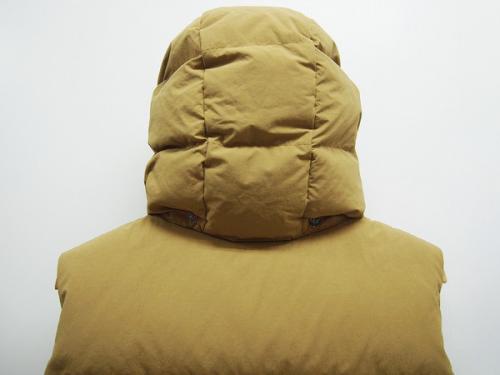 ザノースフェイスのダウンベスト