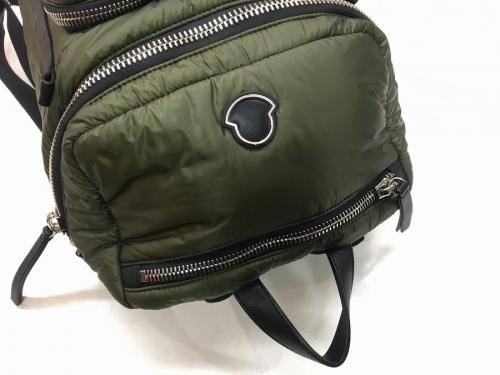 ラグジュアリーブランドのMONCLER