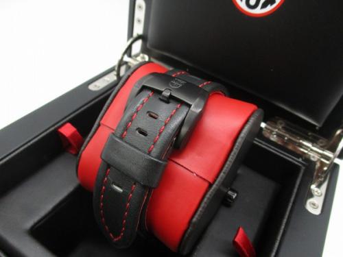 ルミノックスの腕時計