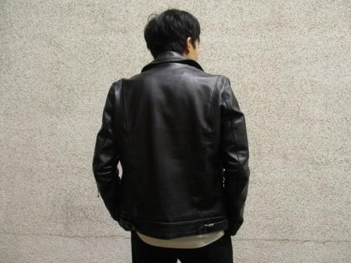 ルイスレザースのサイクロンダブルライダースジャケット