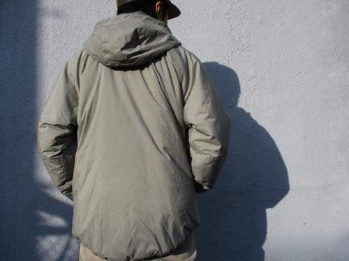 エクワックスのLevel7 Primaloft Parka