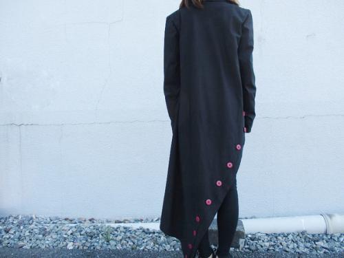 ヨウジヤマモトファムのボタンレスロングジャケット