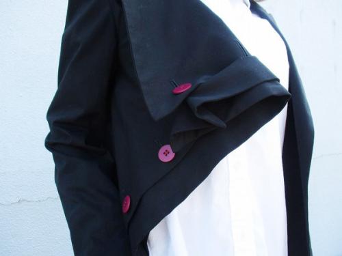 ボタンレスロングジャケットのレディース