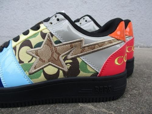 スニーカーのコラボ