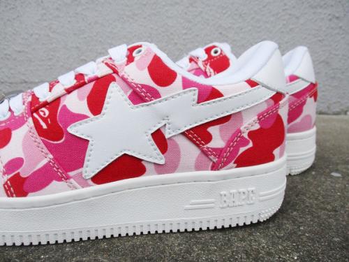 A BATHING APEのスニーカー