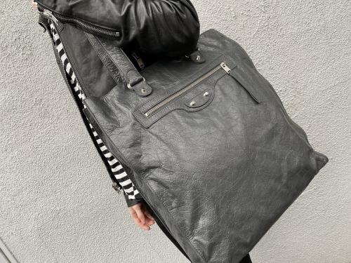 BALENCIAGAのバレンシアガ