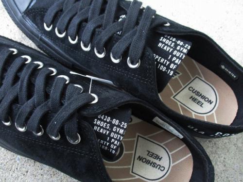 コンバース アディクトのスニーカー