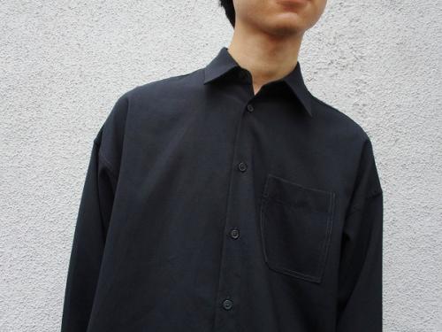 マルニのウールトロピカルレギュラーカラーシャツ